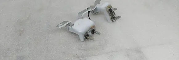 Suzuki Vitara (LY) Rear door hinge set 