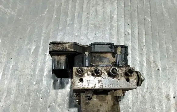 Renault Clio IV ABS Pump 476605492R