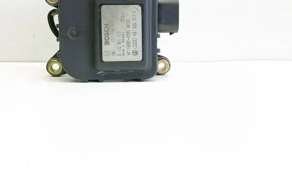 Audi A6 S6 C5 4B Air flap motor/actuator 4B1820511C 0132801129 MF1168800580