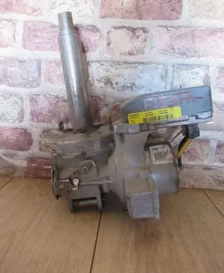 Ford Fiesta Power steering pump 8V513C529LRFIESTA