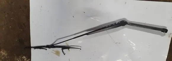 Nissan X-Trail T30 Windshield/front glass wiper blade NOCODE