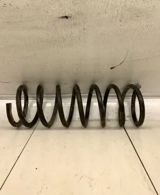 Ford Mondeo Mk III Rear coil spring