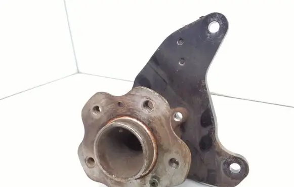 Nissan Qashqai Rear wheel hub