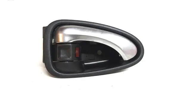 Rear door interior handle