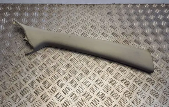 Toyota Avensis T270 (A) pillar trim 6221105040 6221105050