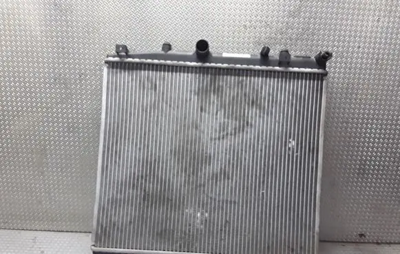 Coolant radiator