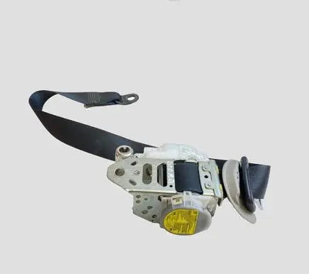 Toyota Avensis T270 Front seatbelt 7P1510P 190214 0538056