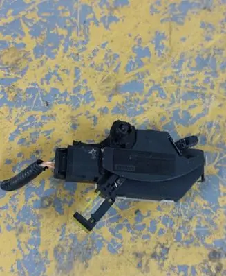 Renault Scenic II - Grand scenic II Clutch pedal sensor 8200110893