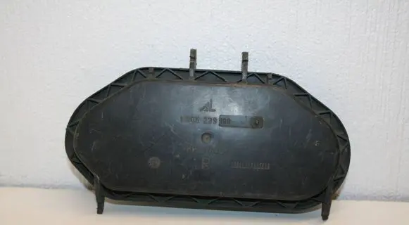Volkswagen Sharan Headlight/headlamp dust cover 1305239199