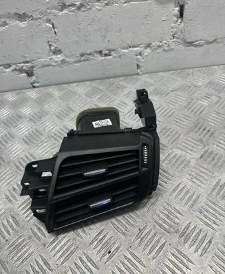 BMW X5 F15 Dashboard side air vent grill/cover trim 9270517