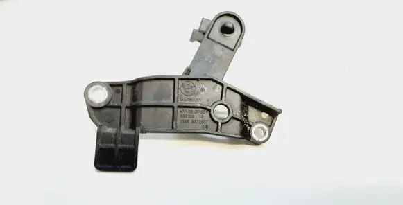 BMW 5 G30 G31 Other engine bay part 8572837
