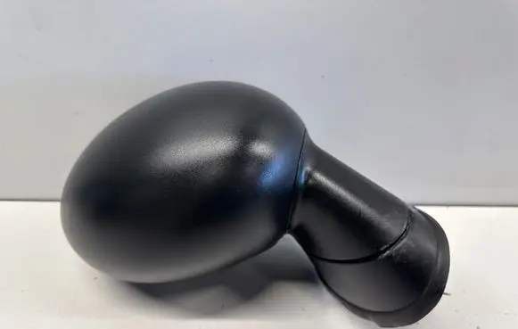 Mini One - Cooper Clubman R55 Front door electric wing mirror
