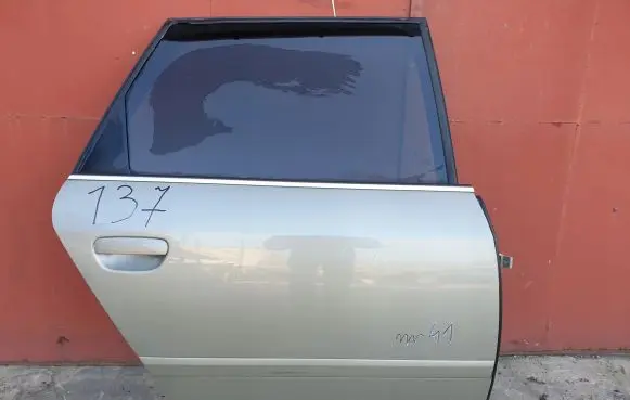 Audi A6 S6 C5 4B Rear door