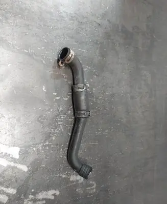 Volkswagen PASSAT B5.5 Breather hose/pipe 038103493AE
