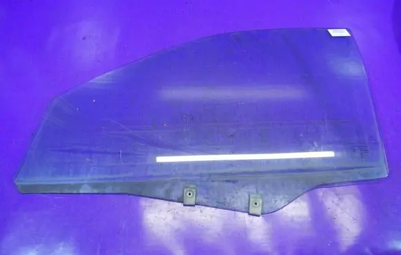 Tata Indica Vista II Front door window glass four-door 