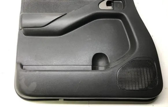 Nissan Navara D40 Front door card panel trim 302100803QP