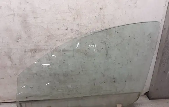 Mitsubishi Outlander Front door window glass four-door