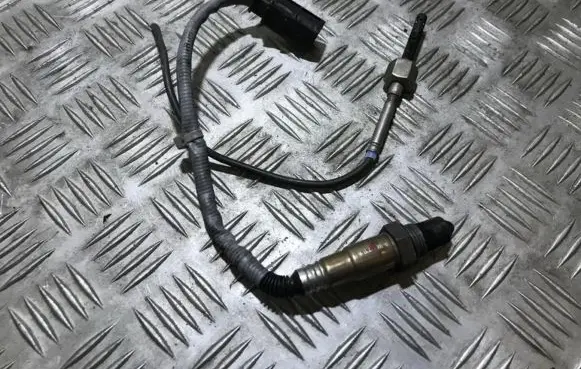 Mercedes-Benz ML W166 Lambda probe sensor 0281004201 0281004202