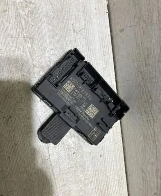 Audi A4 S4 B9 Door control unit/module 8W0959393G A2C7466641200