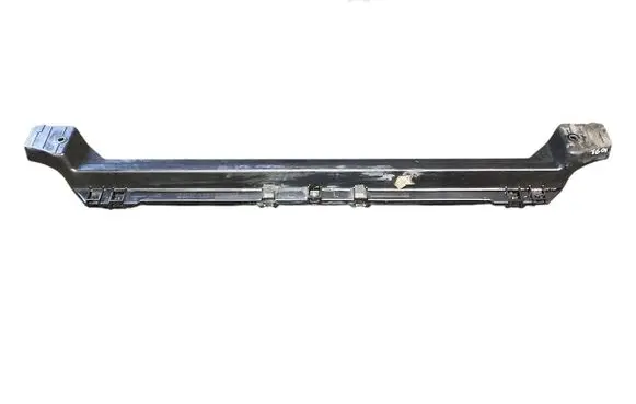 Volkswagen Touareg II Bottom radiator support slam panel 7P0805551