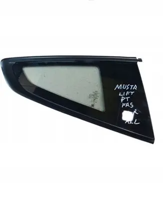 Ford Mustang VI Rear side window