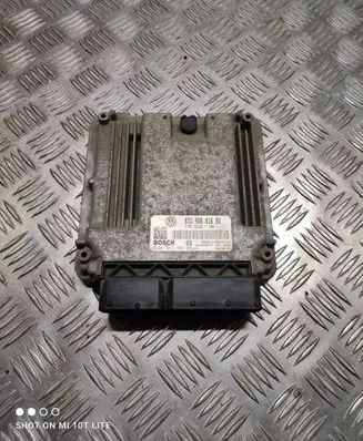 Volkswagen Touran I Engine control unit/module 03G906016BQ 0281011906 1039S06275