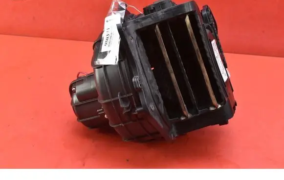 BMW 5 E60 E61 Heater fan/blower 9204485