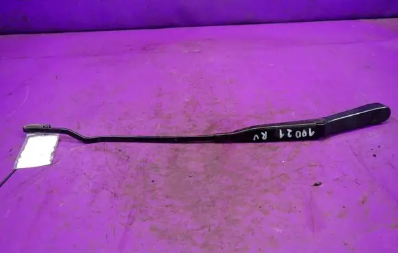 Opel Astra G Front wiper blade arm
