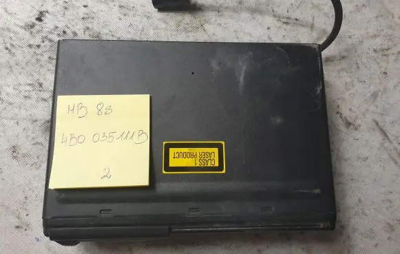 Audi A6 S6 C5 4B CD/DVD changer 4B0035111B