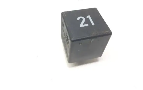 Audi A6 S6 C4 4A Other relay 191953227A