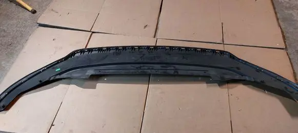 Rear bumper lower part trim
