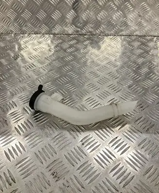 Opel Insignia B Window washer liquid tank fill tube DG15370