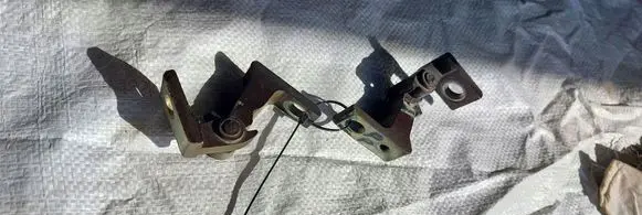 Skoda Fabia Mk3 (NJ) Front door hinge set SKODA-FABIA-III