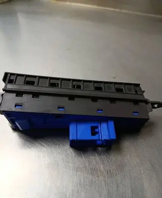 Volkswagen PASSAT B7 Parking (PDC) sensor switch 3AC927137K