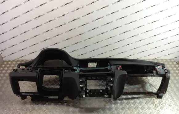 BMW 7 F01 F02 F03 F04 Dashboard 9112131