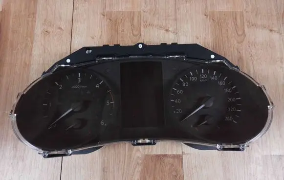 Nissan X-Trail T32 Speedometer (instrument cluster) 248106FP3B 6FP3B