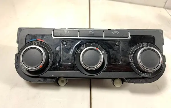 Volkswagen PASSAT B7 Climate control unit 7N0907426AM