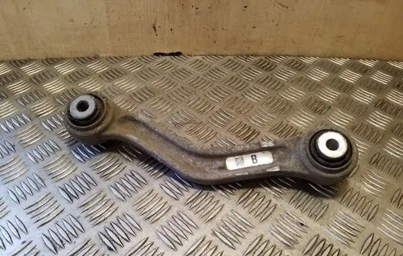 Rear control arm