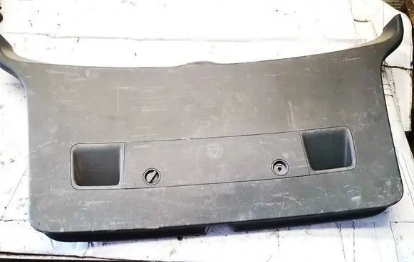 Volkswagen Touran I Other trunk/boot trim element 1t0867601b