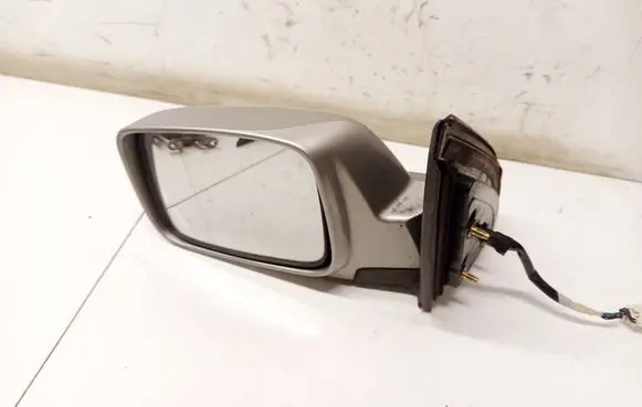Nissan X-Trail T30 Front door electric wing mirror 