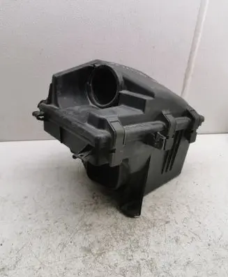 Volvo XC70 Air filter box 8626061 13585