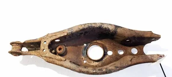 Toyota Avensis T270 Rear upper control arm/wishbone 