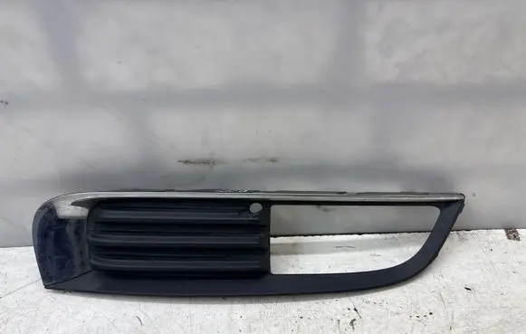 Opel Insignia A Front fog light trim/grill 13238371