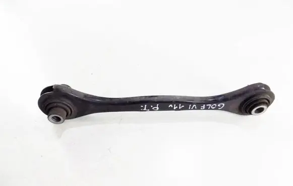 Volkswagen Golf VI Rear control arm