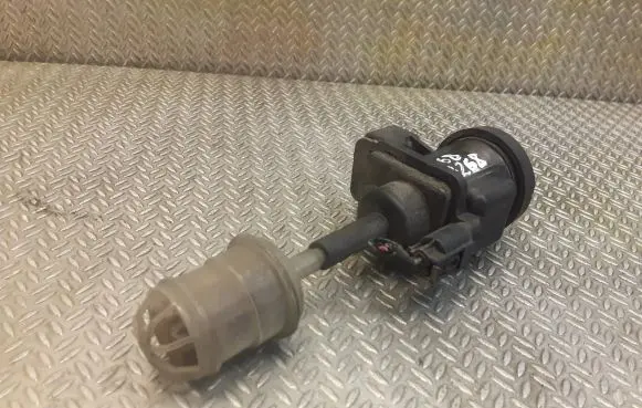 Mercedes-Benz A W168 Turbo solenoid valve 0005450427 A0005450427