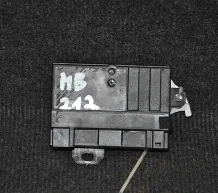 Mercedes-Benz E W212 Fuel injection pump control unit/module A2129000306