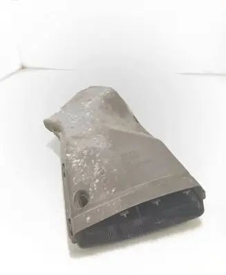 Audi A4 S4 B7 8E 8H Air intake duct part 8E0129618L