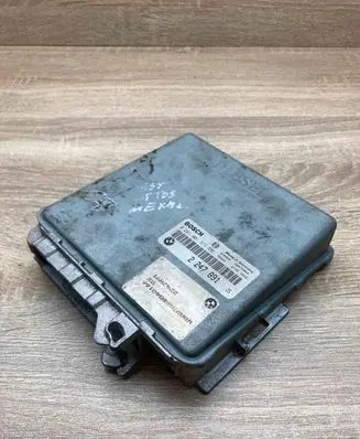 BMW 5 E39 Engine control unit/module ECU 2247891 0281001373