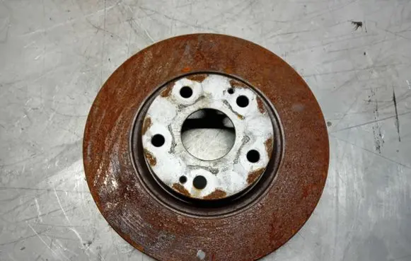Toyota Corolla Verso AR10 Front brake disc