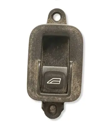 Volvo V50 Electric window control switch 30773217 01105071450235 03453405